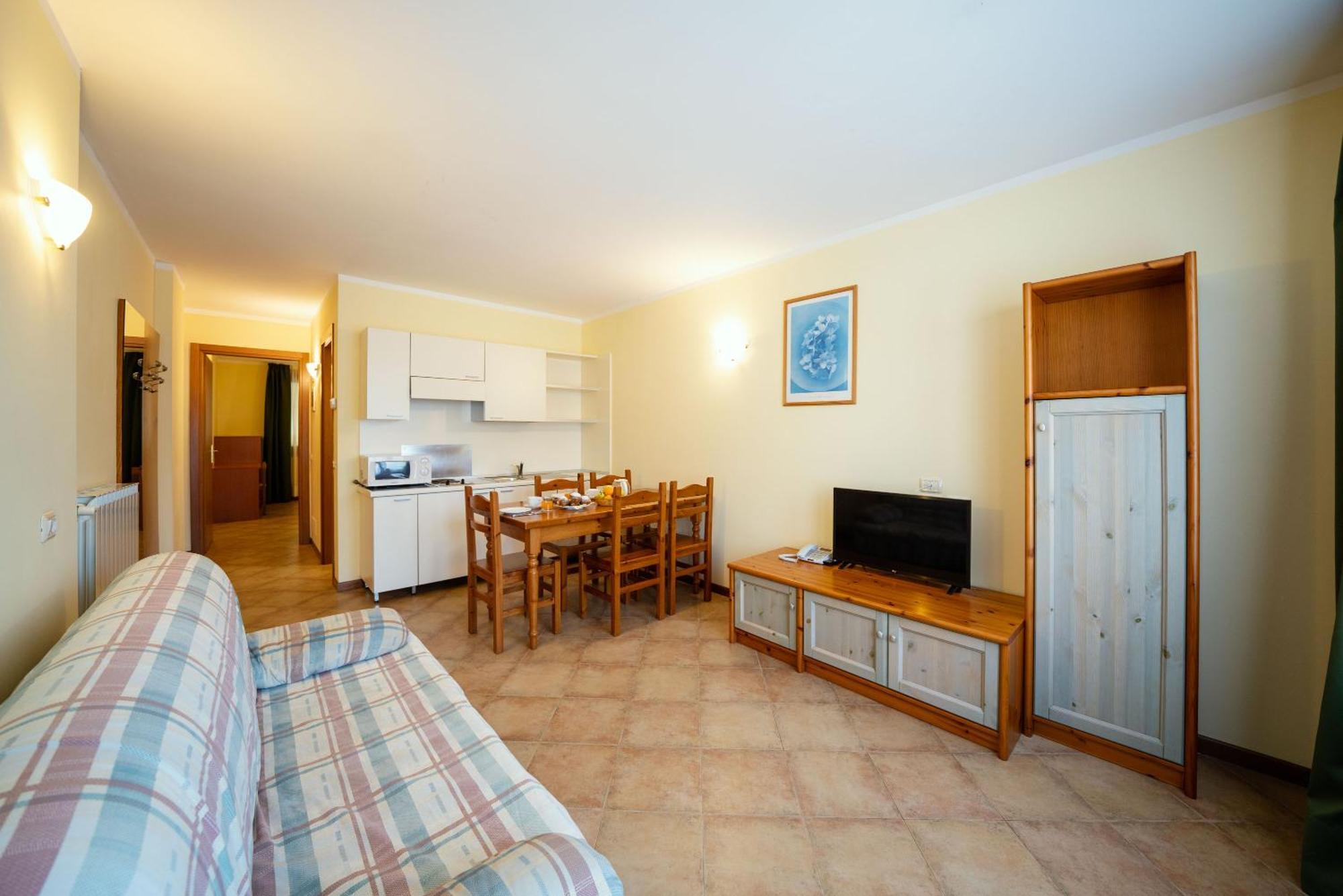 Hotel Residence Campi Tremosine Pokoj fotografie